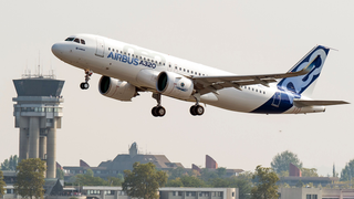 El Airbus A320neo despega por primera vez en vuelo de prueba